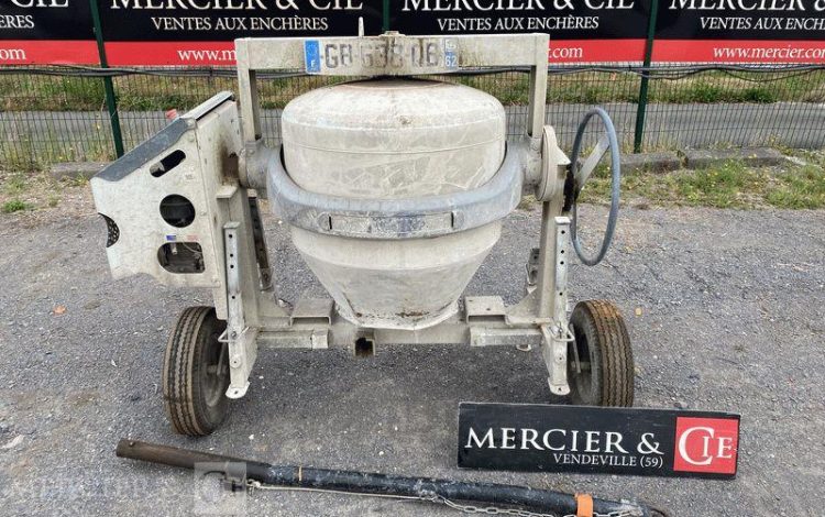ALTRAD BETONNIERE THERMIQUE 350L  BET01