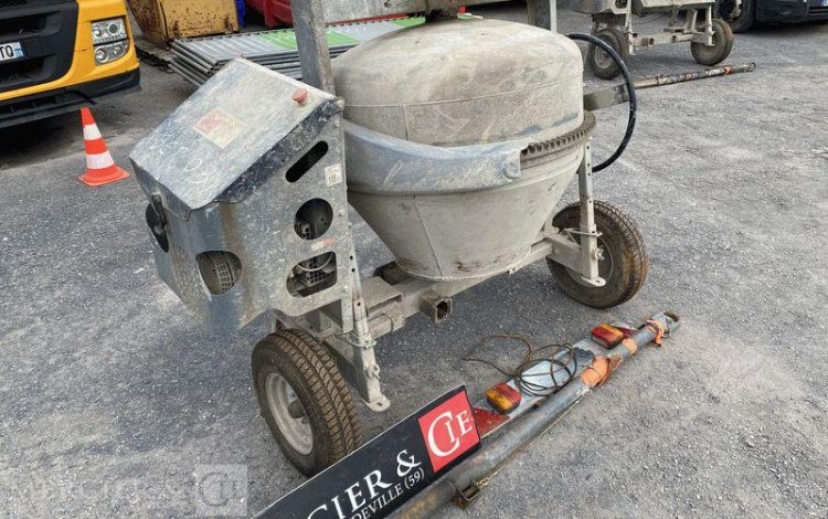 ALTRAD BETONNIERE THERMIQUE 350L  BET03