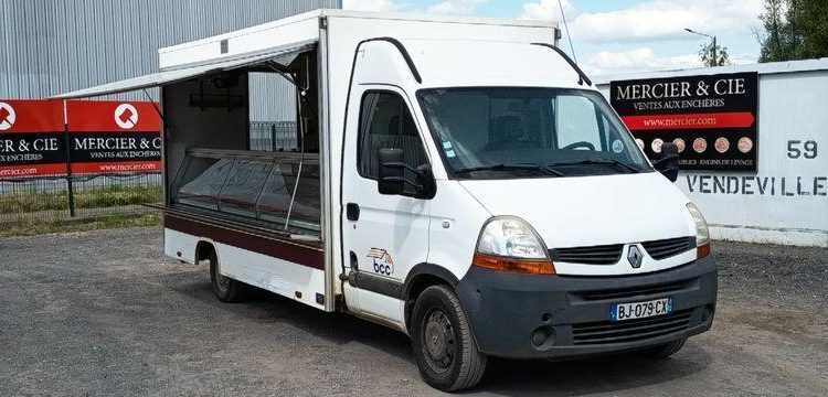 RENAULT MASTER DCI 120 EQUIPE BOUCHERIE BLANC BJ-079-CX