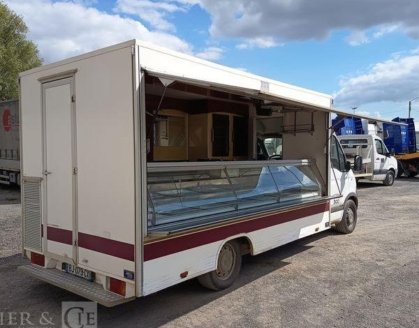 RENAULT MASTER DCI 120 EQUIPE BOUCHERIE BLANC BJ-079-CX