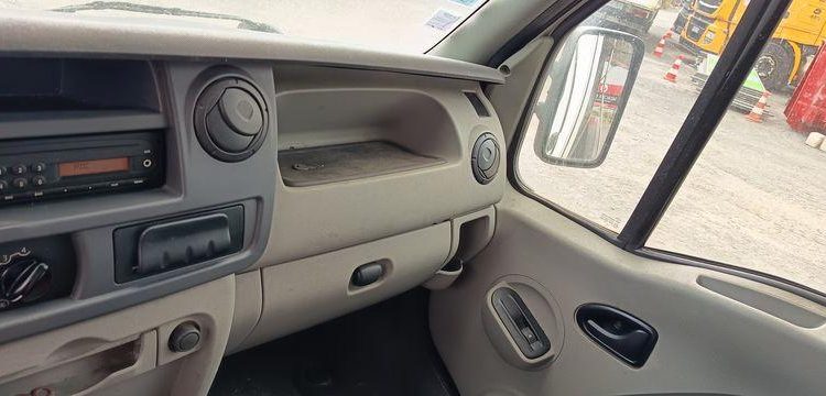 RENAULT MASTER DCI 120 EQUIPE BOUCHERIE BLANC BJ-079-CX