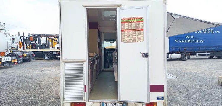 RENAULT MASTER DCI 120 EQUIPE BOUCHERIE BLANC BJ-079-CX