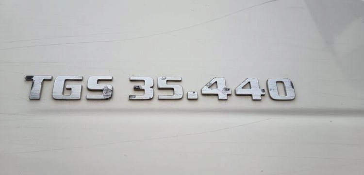 MAN TGS 35,400 AVEC BRAS AMPLIROLL MARREL – PTAC 32 TONNES – DIESEL – 315197 KMS BLANC CG-698-KD