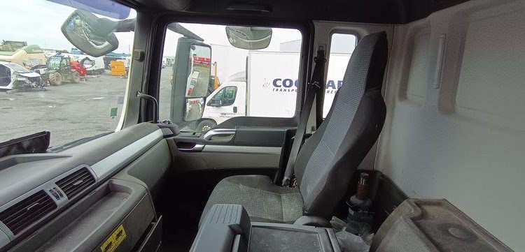 MAN TGS 35,400 AVEC BRAS AMPLIROLL MARREL – PTAC 32 TONNES – DIESEL – 315197 KMS BLANC CG-698-KD