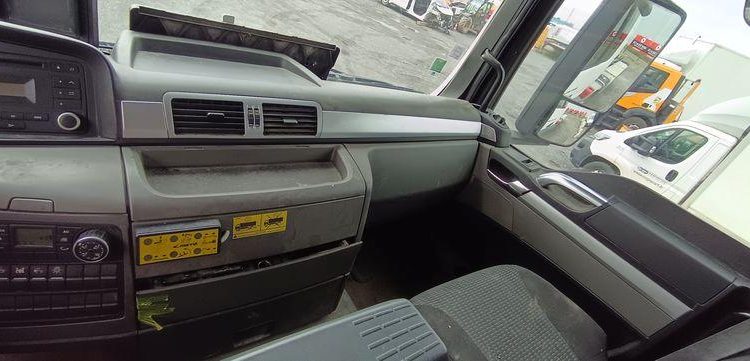 MAN TGS 35,400 AVEC BRAS AMPLIROLL MARREL – PTAC 32 TONNES – DIESEL – 315197 KMS BLANC CG-698-KD