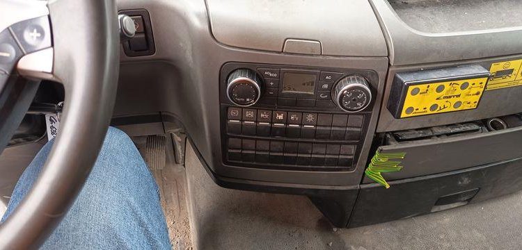 MAN TGS 35,400 AVEC BRAS AMPLIROLL MARREL – PTAC 32 TONNES – DIESEL – 315197 KMS BLANC CG-698-KD