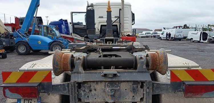MAN TGS 35,400 AVEC BRAS AMPLIROLL MARREL – PTAC 32 TONNES – DIESEL – 315197 KMS BLANC CG-698-KD