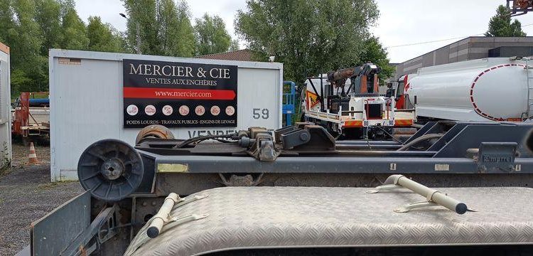 MAN TGS 35,400 AVEC BRAS AMPLIROLL MARREL – PTAC 32 TONNES – DIESEL – 315197 KMS BLANC CG-698-KD