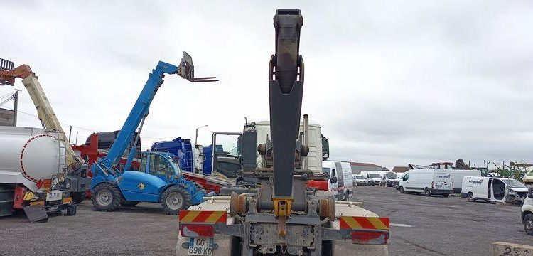 MAN TGS 35,400 AVEC BRAS AMPLIROLL MARREL – PTAC 32 TONNES – DIESEL – 315197 KMS BLANC CG-698-KD