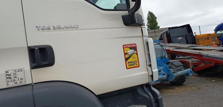 MAN TGS 35,400 AVEC BRAS AMPLIROLL MARREL – PTAC 32 TONNES – DIESEL – 315197 KMS BLANC CG-698-KD