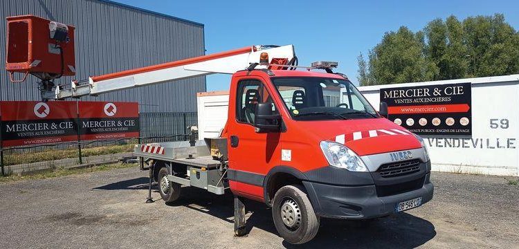 MULTITEL DAILY  AVEC NACELLE 166 MULTITEL ROUGE DB-546-LQ