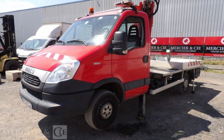 MULTITEL DAILY  AVEC NACELLE 166 MULTITEL ROUGE DB-546-LQ