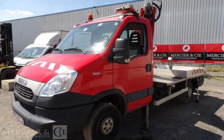 MULTITEL DAILY  AVEC NACELLE 166 MULTITEL ROUGE DB-546-LQ