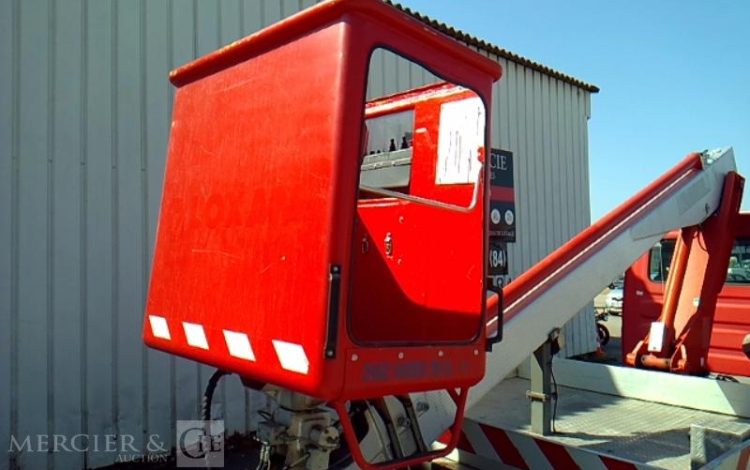 MULTITEL 35S11 NACELLE SUR VL MULTITEL 160 ALU/DS 16M 3767H ROUGE DB-646-LQ