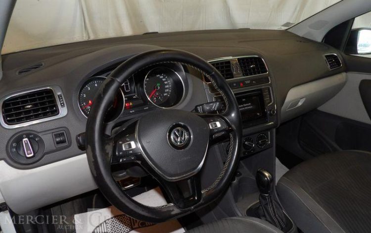 VOLKSWAGEN POLO 1,2 TSI 90CH BLUEMOTION CUP DSG BVA BLANC DJ-739-YH