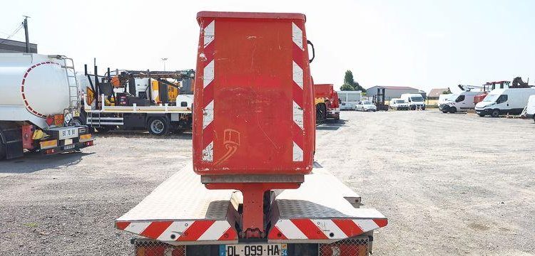 NISSAN CABSTAR  AVEC NACELLE TOPY11 FRANCE ELEVATEUR 12M – DIESEL – 1501 HEURES – ROUGE DL-099-HA