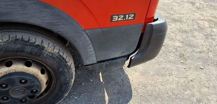 NISSAN CABSTAR  AVEC NACELLE TOPY11 FRANCE ELEVATEUR 12M – DIESEL – 1501 HEURES – ROUGE DL-099-HA