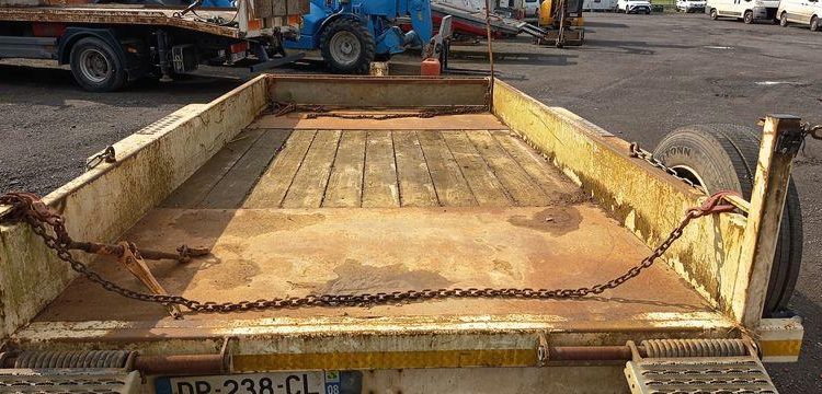 GOURDON REMORQUE PORTE ENGIN PE6000 2 ESSIEUX – PTAC : 6 TONNES – ANNEE 2015  DP-238-CL