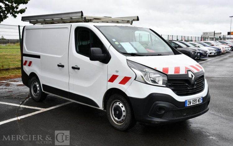 RENAULT TRAFIC L1H1 1000 1.6 DCI 90 CONFORT BLANC DW-099-WD