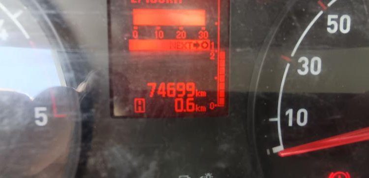 RENAULT MAXITY AVEC NACELLE MT202 – 20M – DIESEL – 3107 HEURES – 74699 KMS – ANNEE 2016 BLANC DZ-109-VC
