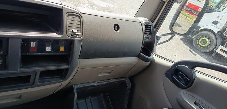 RENAULT MAXITY AVEC NACELLE MT202 – 20M – DIESEL – 3107 HEURES – 74699 KMS – ANNEE 2016 BLANC DZ-109-VC