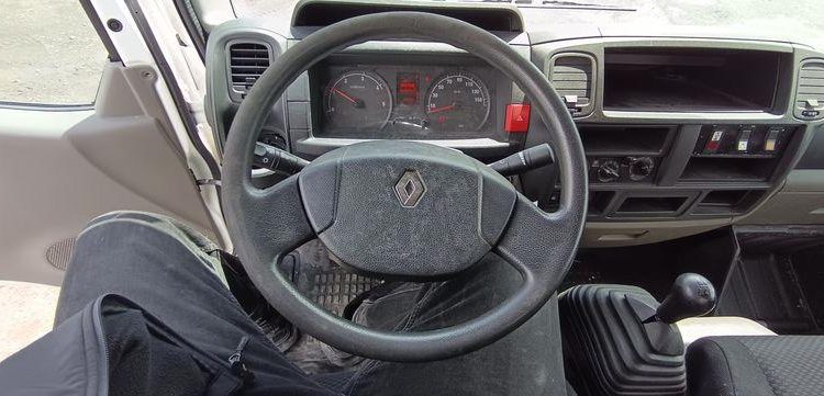RENAULT MAXITY AVEC NACELLE MT202 – 20M – DIESEL – 3107 HEURES – 74699 KMS – ANNEE 2016 BLANC DZ-109-VC