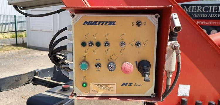 MULTITEL DAILY  AVEC NACELLE MULTITEL MX170 –  17 M -DIESEL –  4217 HEURES – 80787 KMS – ROUGE DZ-851-XJ