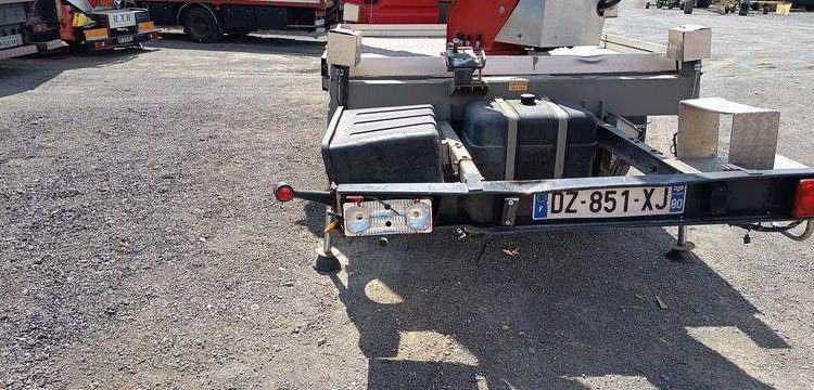 MULTITEL DAILY  AVEC NACELLE MULTITEL MX170 –  17 M -DIESEL –  4217 HEURES – 80787 KMS – ROUGE DZ-851-XJ