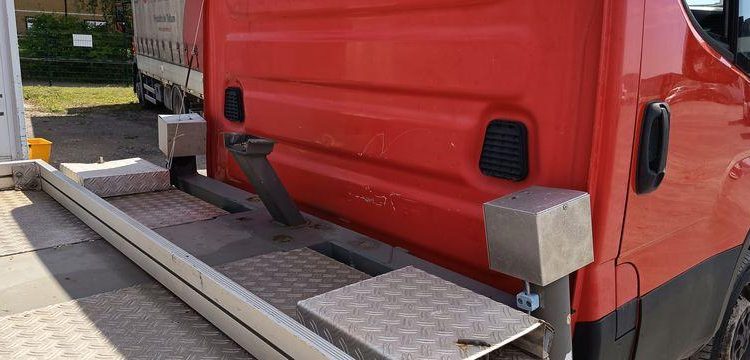MULTITEL DAILY  AVEC NACELLE MULTITEL MX170 –  17 M -DIESEL –  4217 HEURES – 80787 KMS – ROUGE DZ-851-XJ