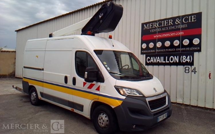 PEUGEOT BOXER BLUEHDI 2.0 16V 130CV NACELLE SUR VL 12M 1642H  EP-539-VE