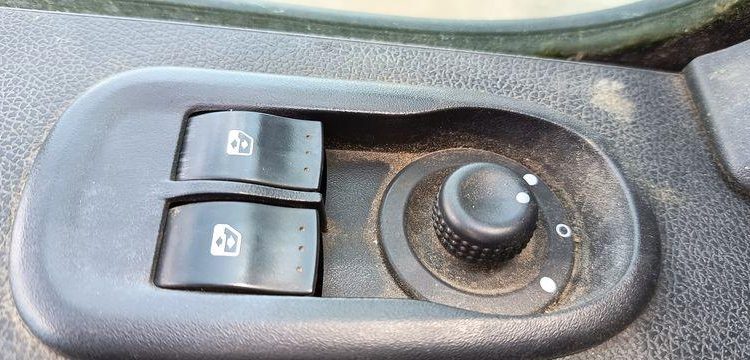 RENAULT MASTER 3 PHASE 2 2,3DCI 16V 130 CV AVEC NACELLE KLUBB K32 – DIESEL – 1261 HEURES BLANC ES-003-YR