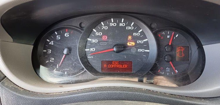 RENAULT MASTER 3 PHASE 2 2,3DCI 16V 130 CV AVEC NACELLE KLUBB K32 – DIESEL – 1261 HEURES BLANC ES-003-YR
