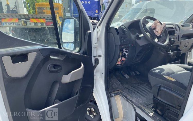 RENAULT MASTER 3 PHASE 2 2,3DCI 16V 130CV AVEC NACELLE KLUBB K32 – 10 M – 66014 KMS – BLANC ES-866-YQ