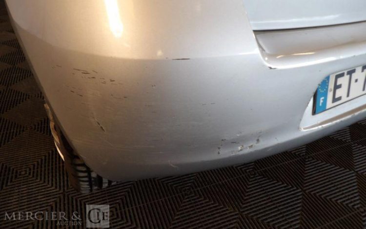 TOYOTA YARIS 1.3 VVTI 85CH NAVIMEDIA GRIS ET-761-HF