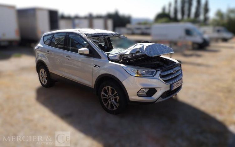 FORD KUGA 1,5 ECOBOOST 120CH TITANIUM 4X2 S&S GRIS EV-619-XZ