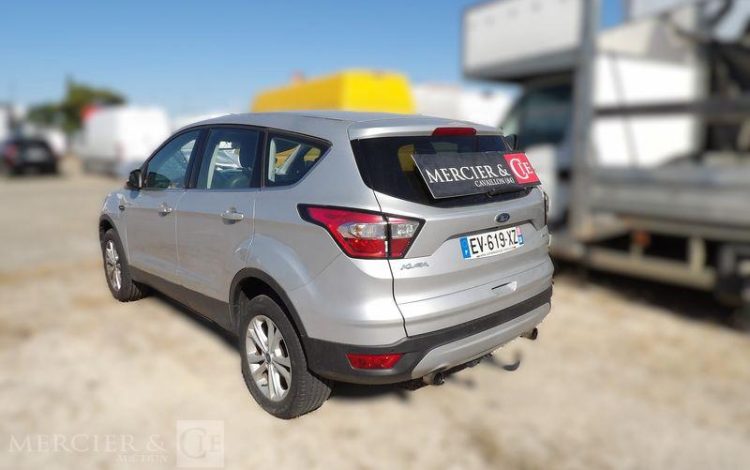 FORD KUGA 1,5 ECOBOOST 120CH TITANIUM 4X2 S&S GRIS EV-619-XZ