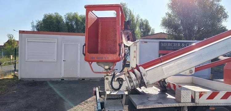 MULTITEL DAILY  AVEC NACELLE MULTITEL MT202 – 20M – DIESEL – 1203 HEURES – 45844 KMS – ROUGE EX-161-WS