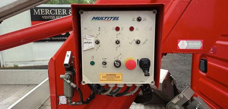 MULTITEL DAILY  AVEC NACELLE MULTITEL MT202 – 20M – DIESEL – 1203 HEURES – 45844 KMS – ROUGE EX-161-WS