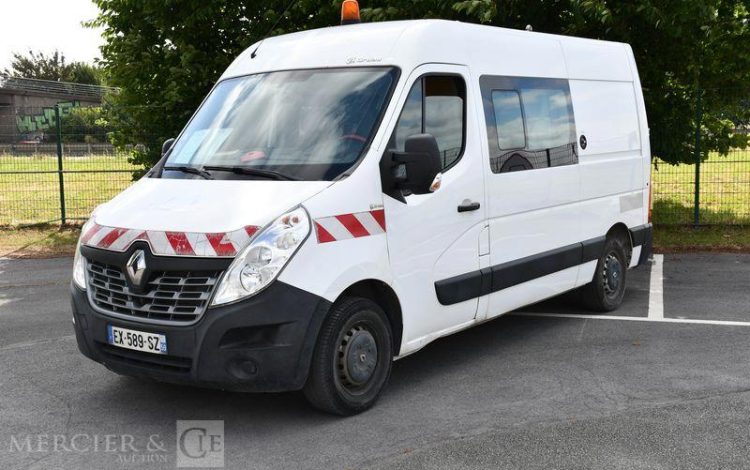 RENAULT MASTER F3500 L2H2 2.3 DCI 110 CAB APPRO GRD CONFORT 7PL BLANC EX-589-SZ