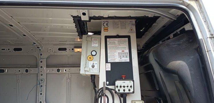 RENAULT MASTER 3 PHASE 2 2,3DCI 16V 130CV AVEC NACELLE KLUBB K26 – 11 M  – 1370 HEURES – BLANC FE-658-BJ