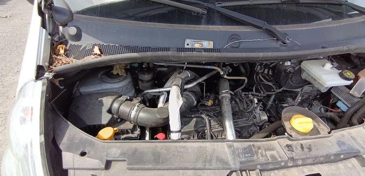 RENAULT MASTER 3 PHASE 2 2,3DCI 16V 130CV AVEC NACELLE KLUBB K26 – 11 M  – 1370 HEURES – BLANC FE-658-BJ