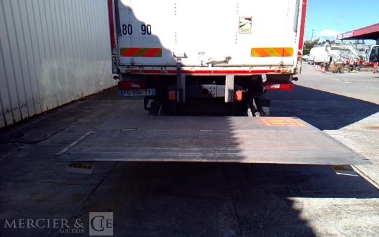 SCANIA PORTEUR P340 CAISSE HAYON GNC 2 ESSIEUX PTAC 19T BLANC FG-934-TT