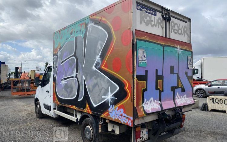 RENAULT MASTER AVEC FRIGO THERMOKING V300 MAX – DIESEL – 115618 KMS – ANNEE 2019 BLANC FK-823-QJ