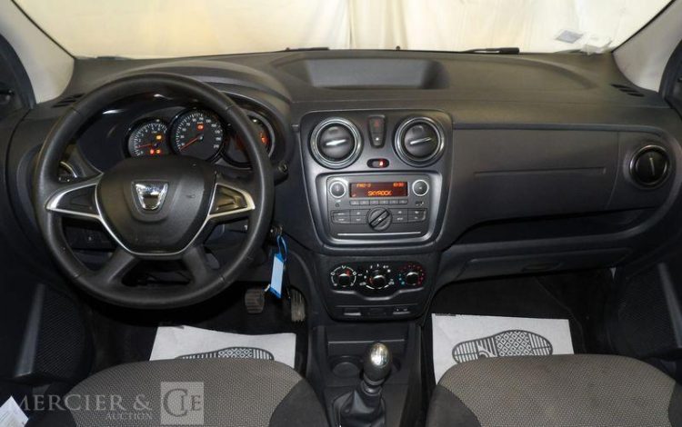 DACIA LODGY 1.5 BLUEDCI 95CH ESSENTIEL BLANC FN-885-XE