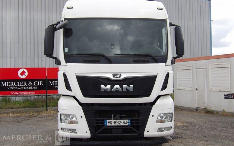 MAN TGX 18.510 4×2 BL SA PTRA 44 TONNES – 320185 KMS – ANNEE 2020 BLANC FQ-692-SJ