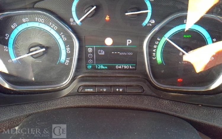 CITROEN E-JUMPY 75KWH BLANC FY-441-XQ