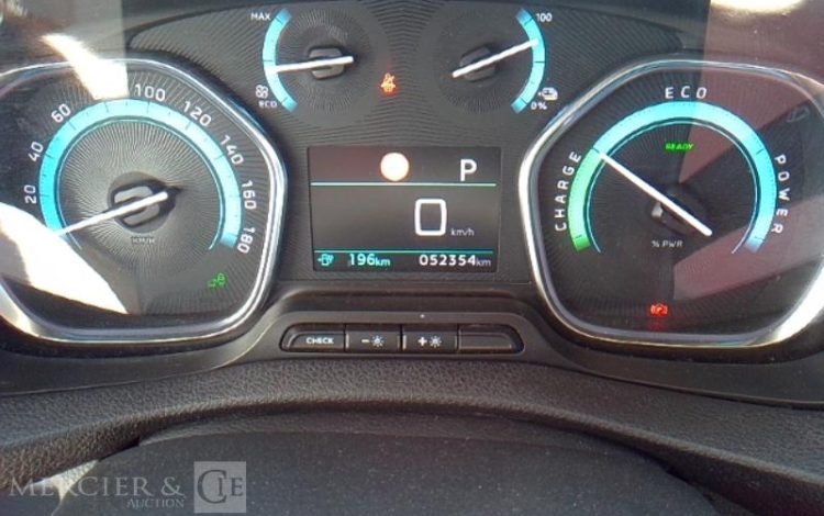 CITROEN E-JUMPY 75KWH BLANC FY-515-XQ