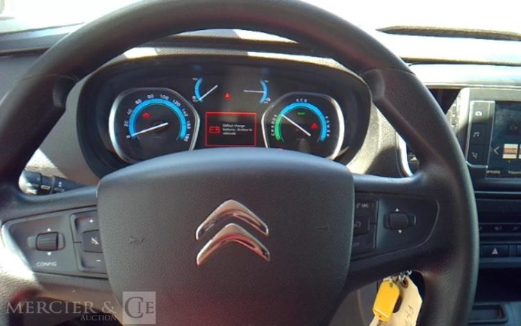 CITROEN E-JUMPY 75KWH BLANC FY-763-ZR