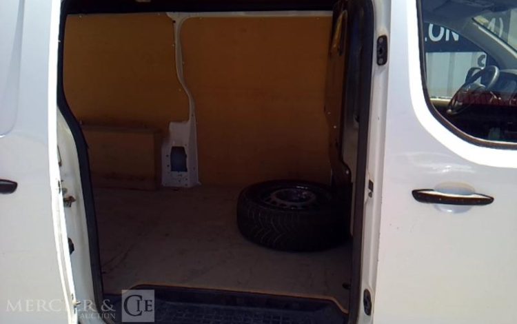 CITROEN E-JUMPY 75KWH BLANC FY-798-ZR