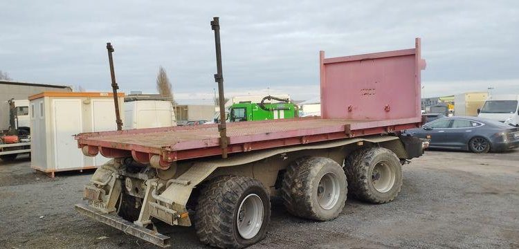 PRONAR REMORQUE AGRICOLE T386 AVEC PLATEAU AMPLIROLL – PTAC : 30T  GE-866-KN